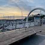 Harbour Side, Garden Apartment